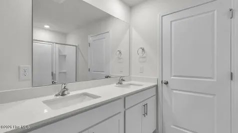 718 Lazy Elm Lane Aberdeen NC 28315