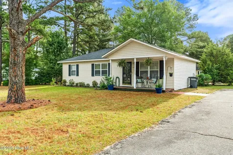 103 Fullers Way Aberdeen NC 28315