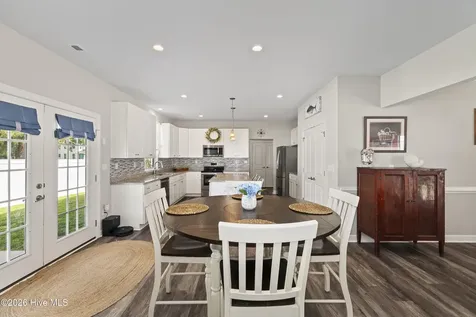 100 Genoa Drive Elizabeth City NC 27909