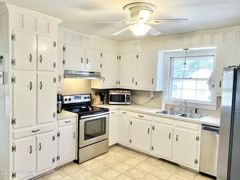 1501 Brownlea Drive Greenville NC 27858