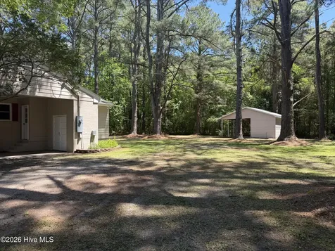 3339 N Nc Highway 94 Columbia NC 27925