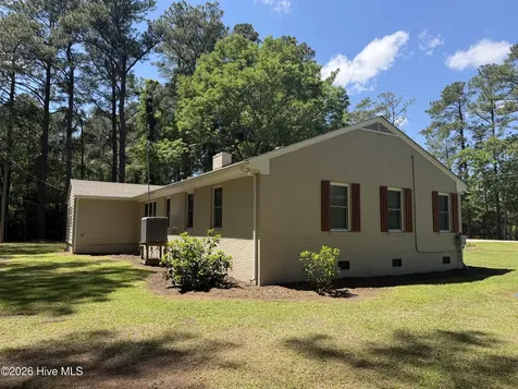 3339 N Nc Highway 94 Columbia NC 27925