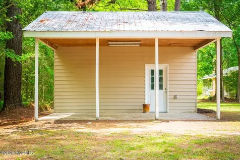 3339 N Nc Highway 94 Columbia NC 27925