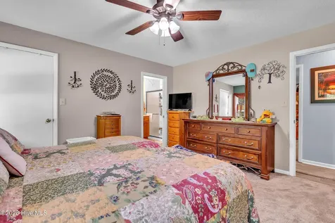 1670 Pony Farm Road Jacksonville NC 28540