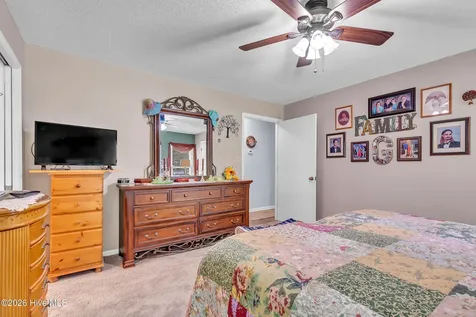 1670 Pony Farm Road Jacksonville NC 28540