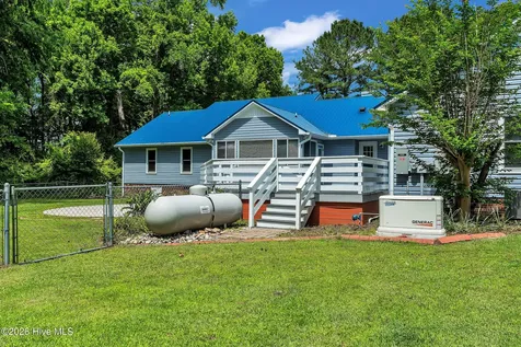 1670 Pony Farm Road Jacksonville NC 28540