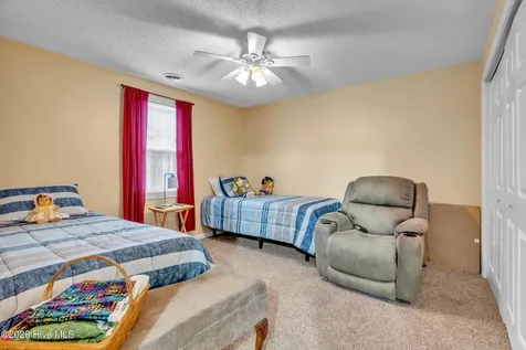 1670 Pony Farm Road Jacksonville NC 28540