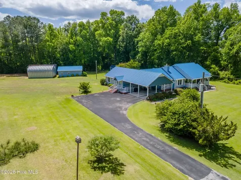 1670 Pony Farm Road Jacksonville NC 28540