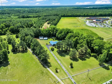 1670 Pony Farm Road Jacksonville NC 28540