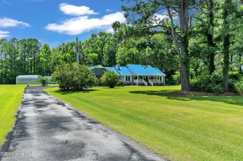 1670 Pony Farm Road Jacksonville NC 28540