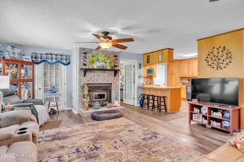 1670 Pony Farm Road Jacksonville NC 28540