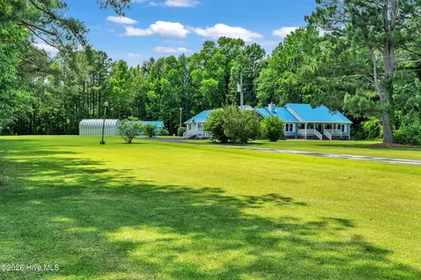 1670 Pony Farm Road Jacksonville NC 28540