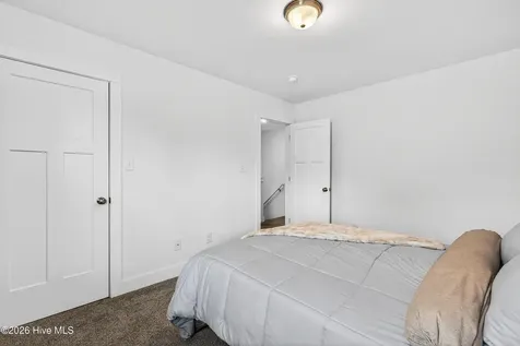205 W Theriault Court Jacksonville NC 28540