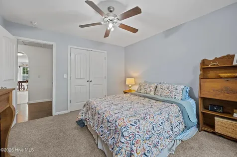 112 Hidden Hollow Drive Richlands NC 28574