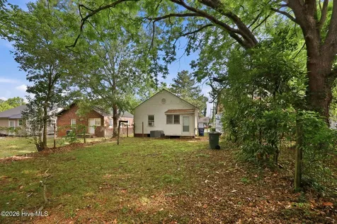 1211 Fleming Street Greenville NC 27834