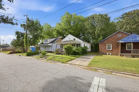 1211 Fleming Street Greenville NC 27834