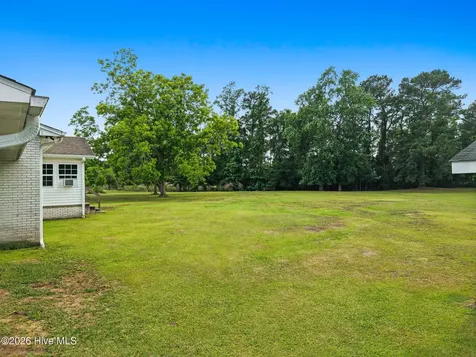 1039 Bay Road SW Shallotte NC 28470