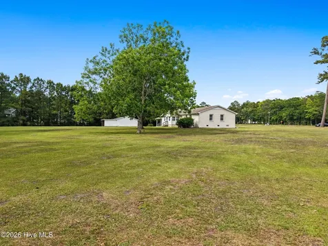 1039 Bay Road SW Shallotte NC 28470