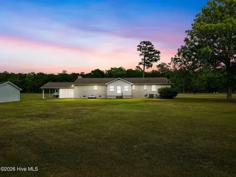 1039 Bay Road SW Shallotte NC 28470