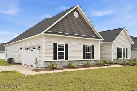 103 Jackson Heights Jacksonville NC 28546