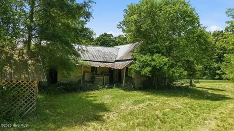 216 Phillips Road Bennett NC 27208