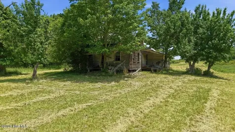 216 Phillips Road Bennett NC 27208