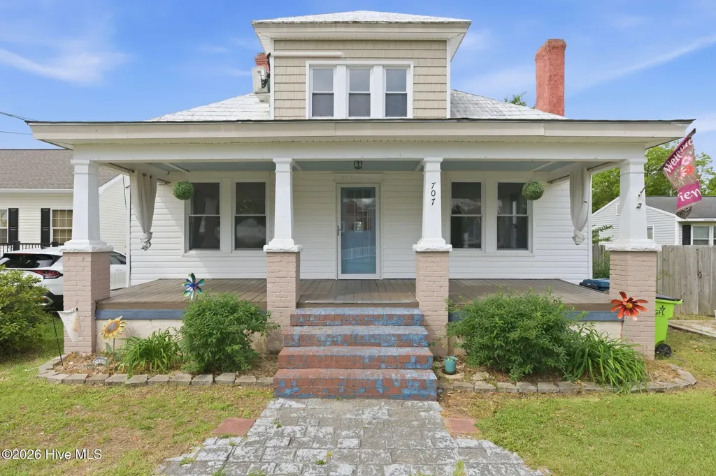 707 N B Street Bridgeton NC 28519
