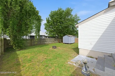 707 N B Street Bridgeton NC 28519