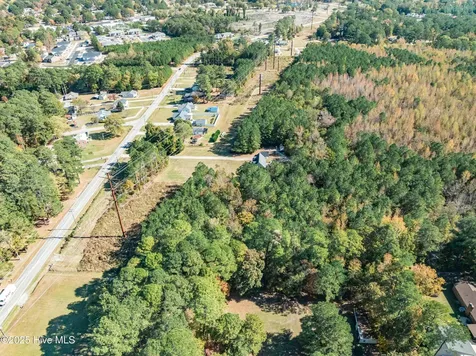 1909 Barlow Road Tarboro NC 27886