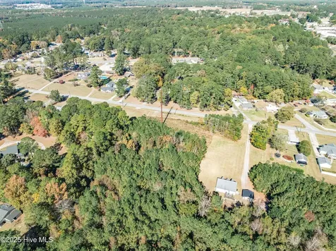 1909 Barlow Road Tarboro NC 27886