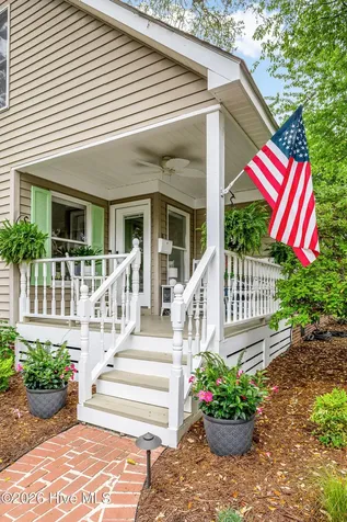 313 E Brown Street Southport NC 28461