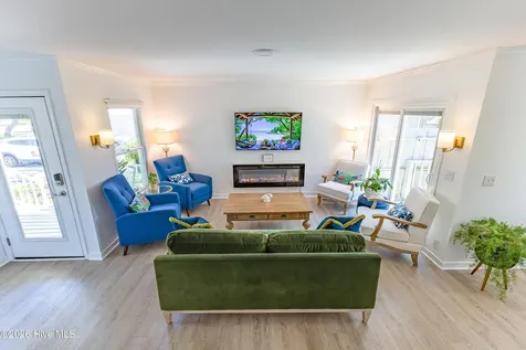 313 E Brown Street Southport NC 28461