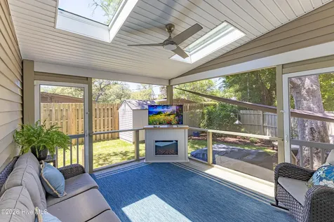313 E Brown Street Southport NC 28461