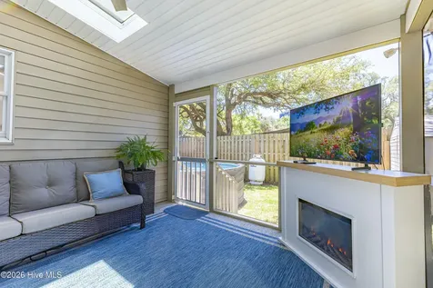 313 E Brown Street Southport NC 28461