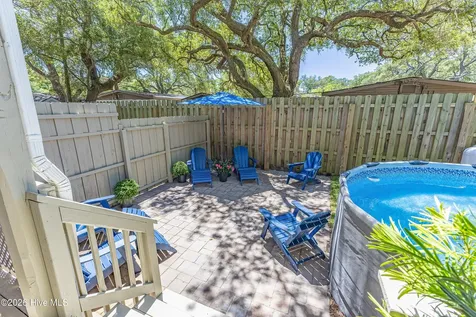 313 E Brown Street Southport NC 28461