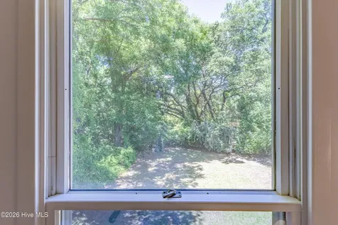 313 E Brown Street Southport NC 28461