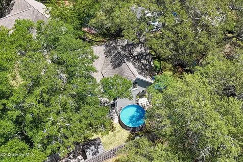 313 E Brown Street Southport NC 28461