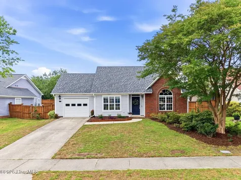 3613 Providence Court Wilmington NC 28412