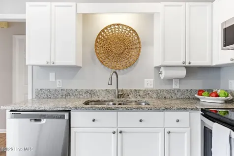 3613 Providence Court Wilmington NC 28412