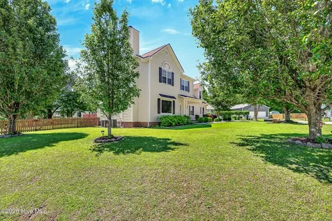 301 Robert Scott Circle Swansboro NC 28584