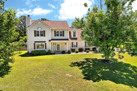 301 Robert Scott Circle Swansboro NC 28584