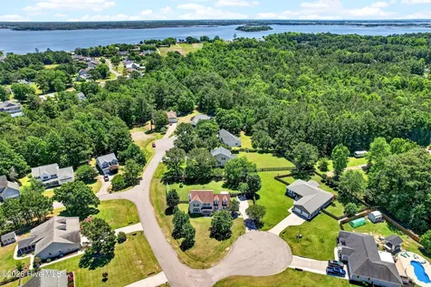 301 Robert Scott Circle Swansboro NC 28584