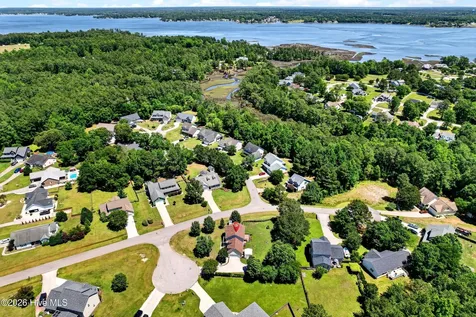 301 Robert Scott Circle Swansboro NC 28584