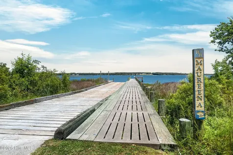 301 Robert Scott Circle Swansboro NC 28584