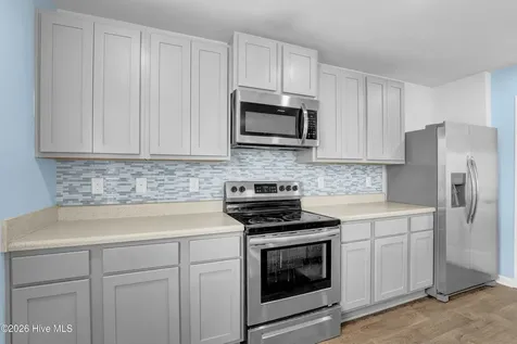 178 Everett Yopp Drive Sneads Ferry NC 28460