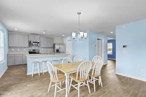 178 Everett Yopp Drive Sneads Ferry NC 28460