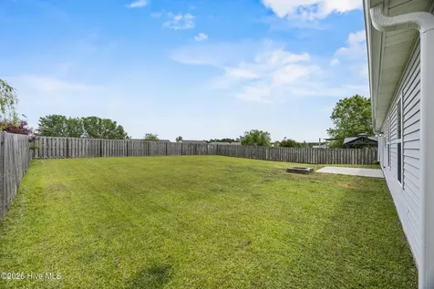 230 Belvedere Drive Holly Ridge NC 28445