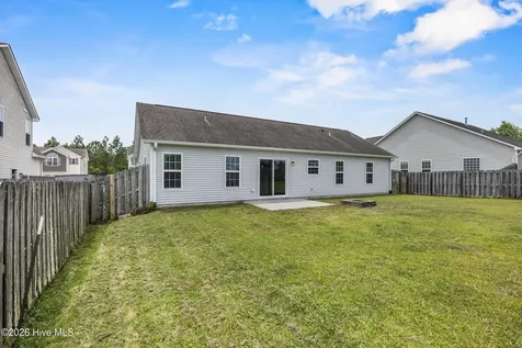 230 Belvedere Drive Holly Ridge NC 28445