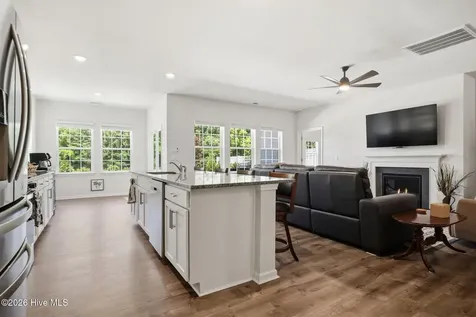 138 Pumpernickel Place Washington NC 27889