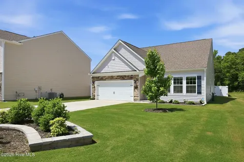 138 Pumpernickel Place Washington NC 27889